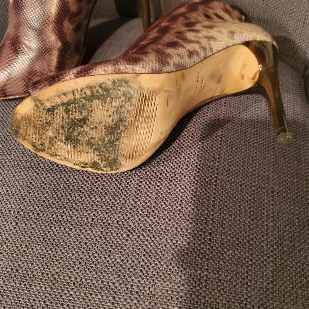 Booties - Picture 3 of 4